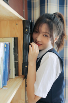 《偷窥:妻子的出轨》电影